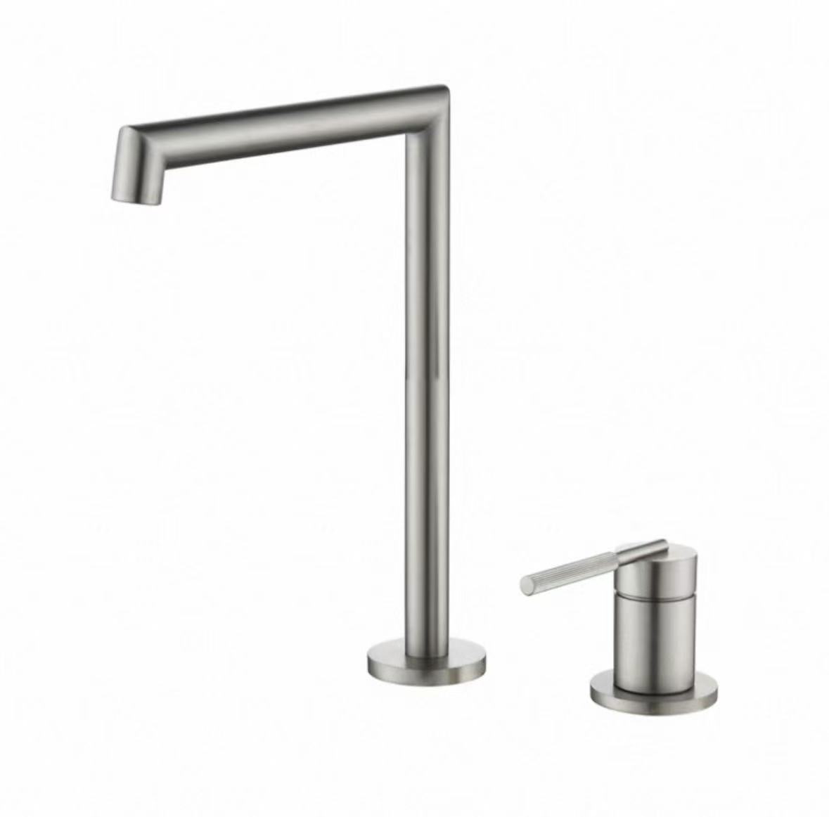 Mirror Silver Geometris Split Faucet
